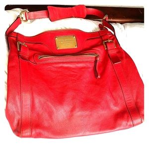 D@G red purse 👜